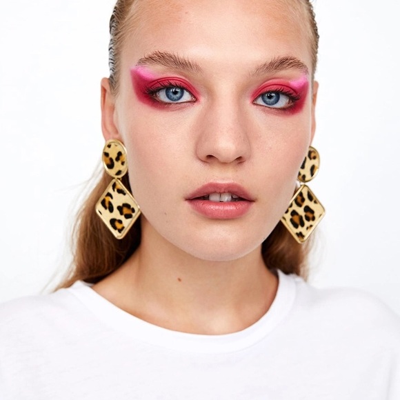 Zara Gold Leopard Fur Earrings - Picture 2 of 4